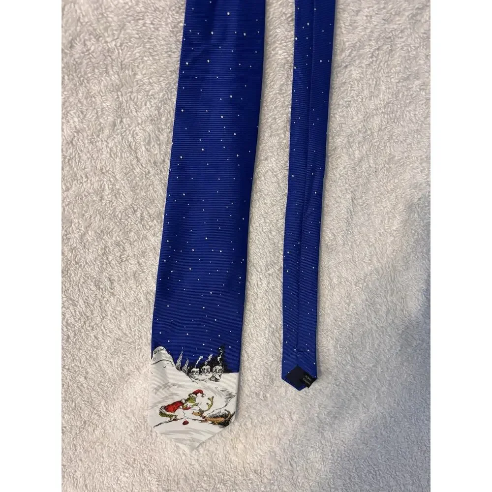 Dr.‎ Seuss Grinch Christmas Necktie Blue Snow Scene Holiday Novelty Tie Mens